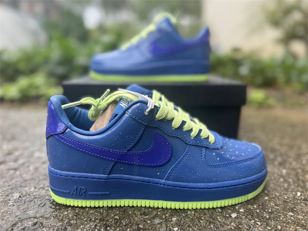 Nike Air Force 1 Low QS