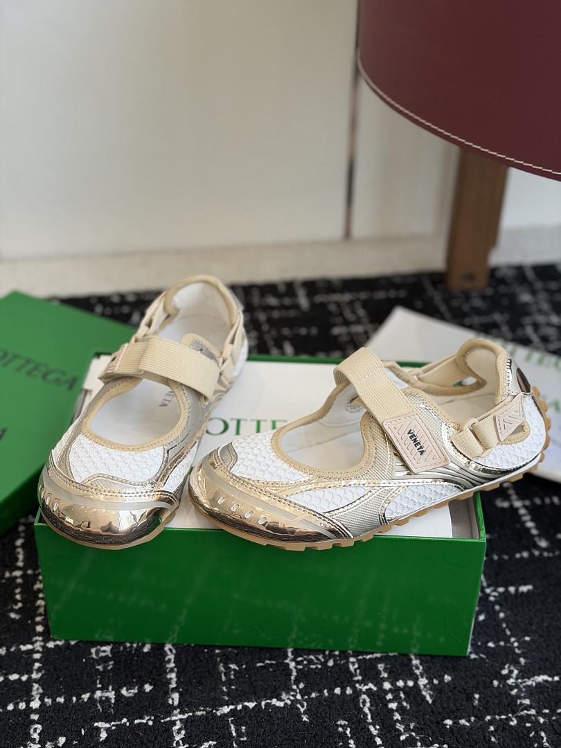 B0tt*ga Ven*ta Orbit Sneaker