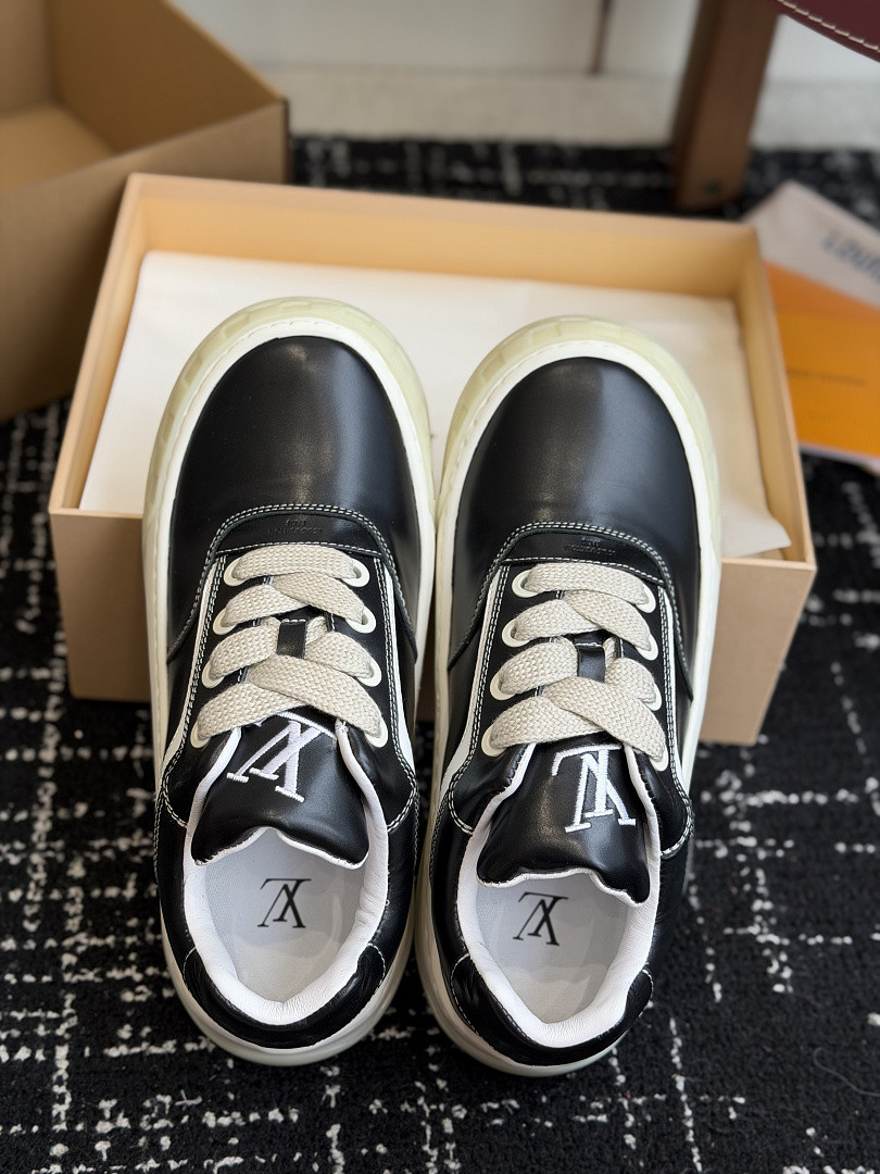 LVT SNEAKERS