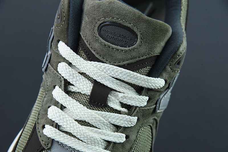 new balance sneaker
