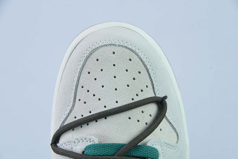 nike dunk low se