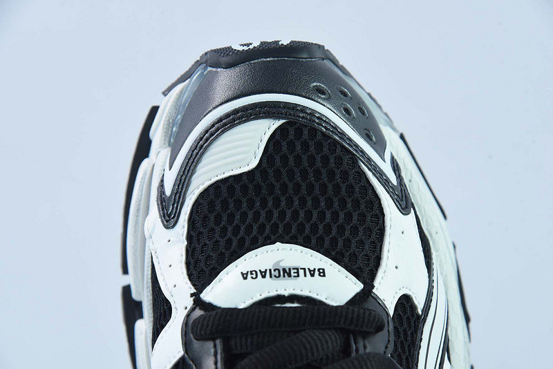 Ba*len*cia*ga runner sneaker