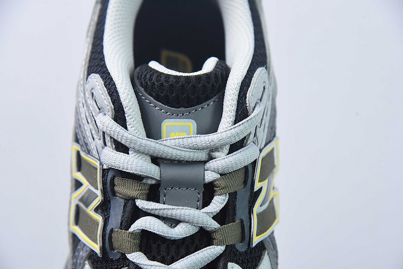 new balance sneaker