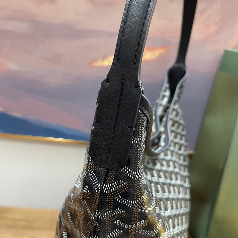 G09ard purse