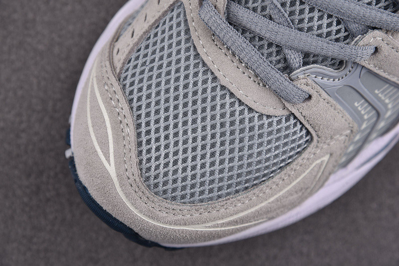 As*ic*s gel kayano 14 