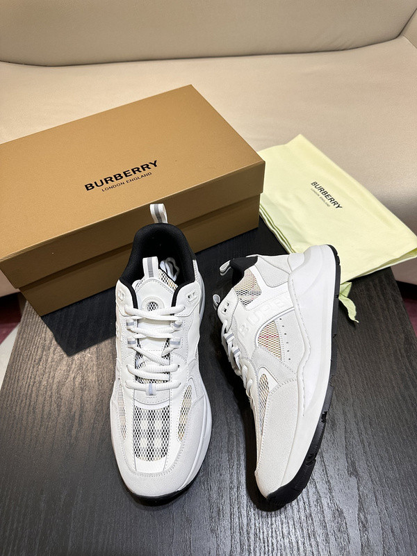 B**rry sneaker