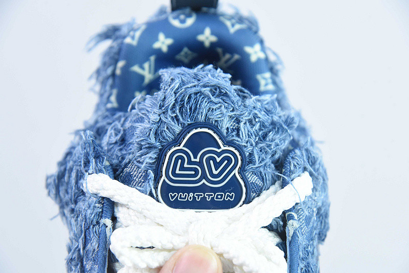 lvt sneakers
