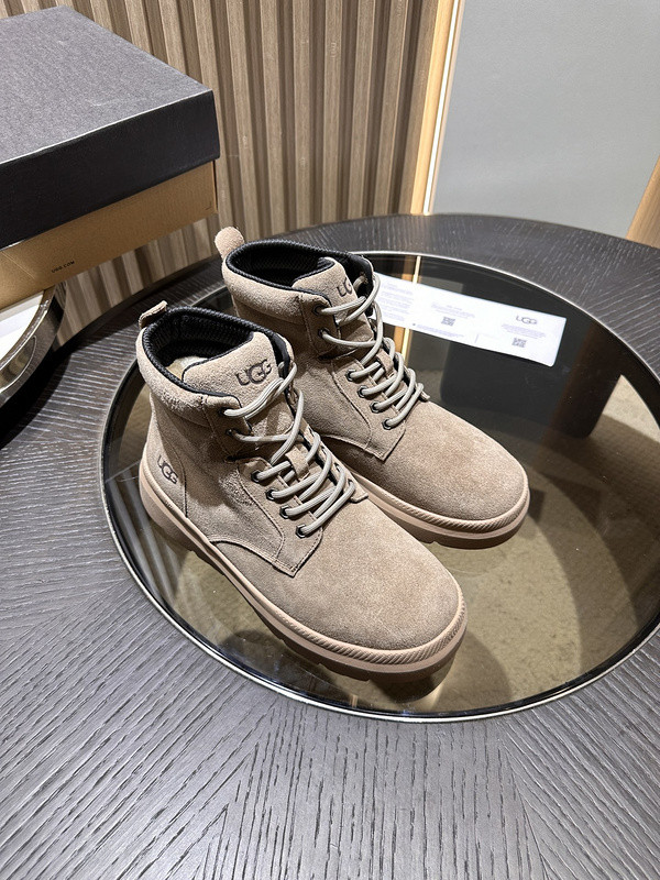 UGG