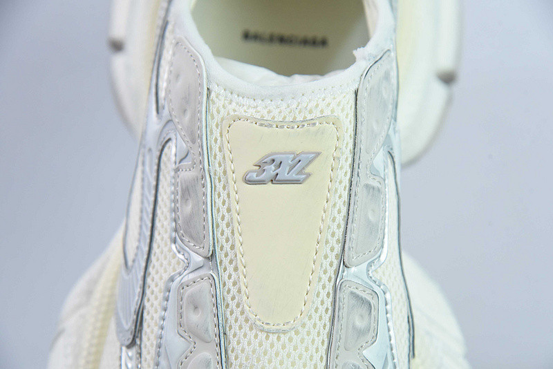 BC 3XL SNEAKER