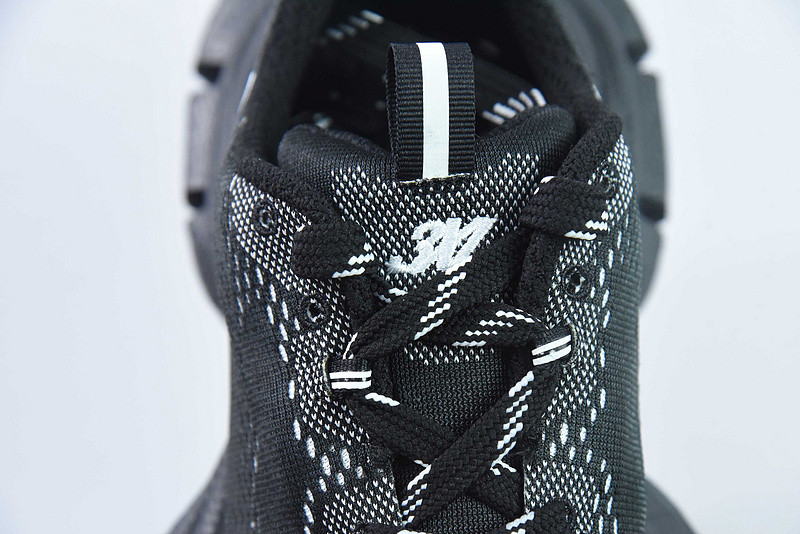 BC 3XL SNEAKER