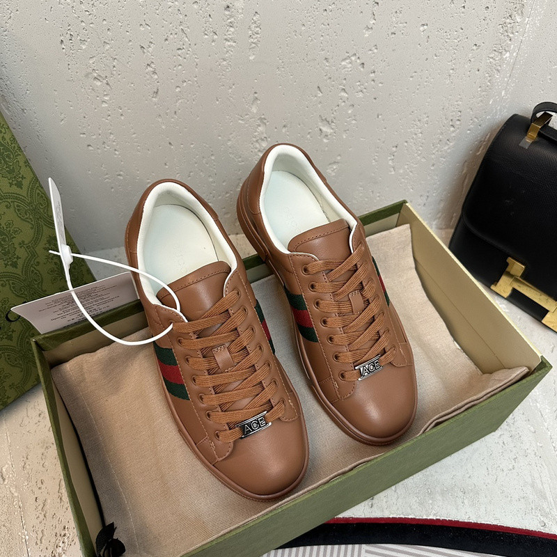 G*u*i sneaker