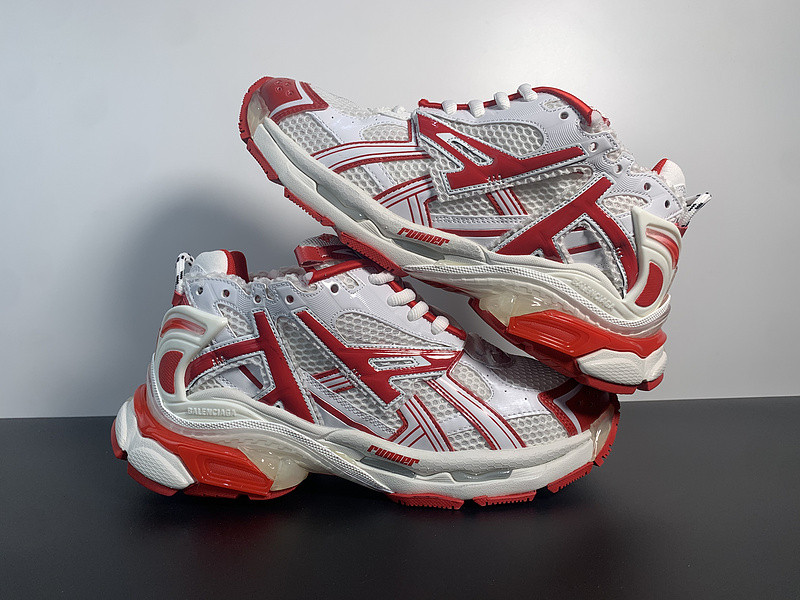 Ba*len*cia*ga runner sneaker