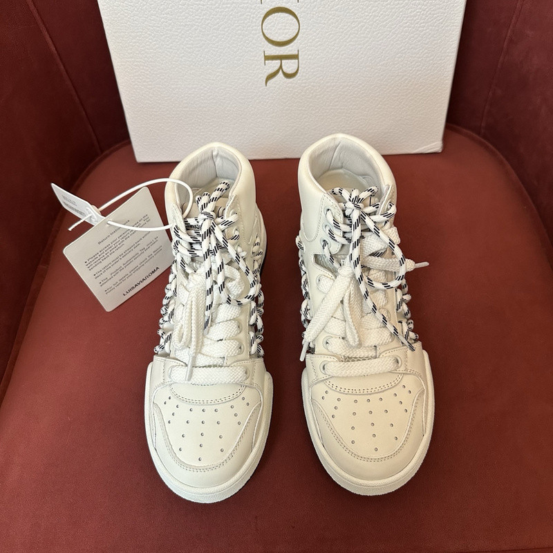 DIO* SNEAKER