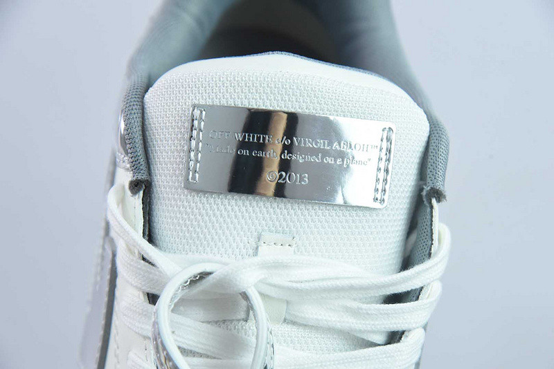 OF™ C/O VIRGIL ABLOH OUT OF OFFICE LOW-TOP LEATHER SNEAKERS ‘OOO“