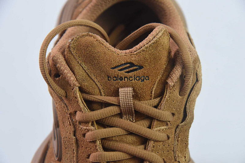 BC SNEAKERS