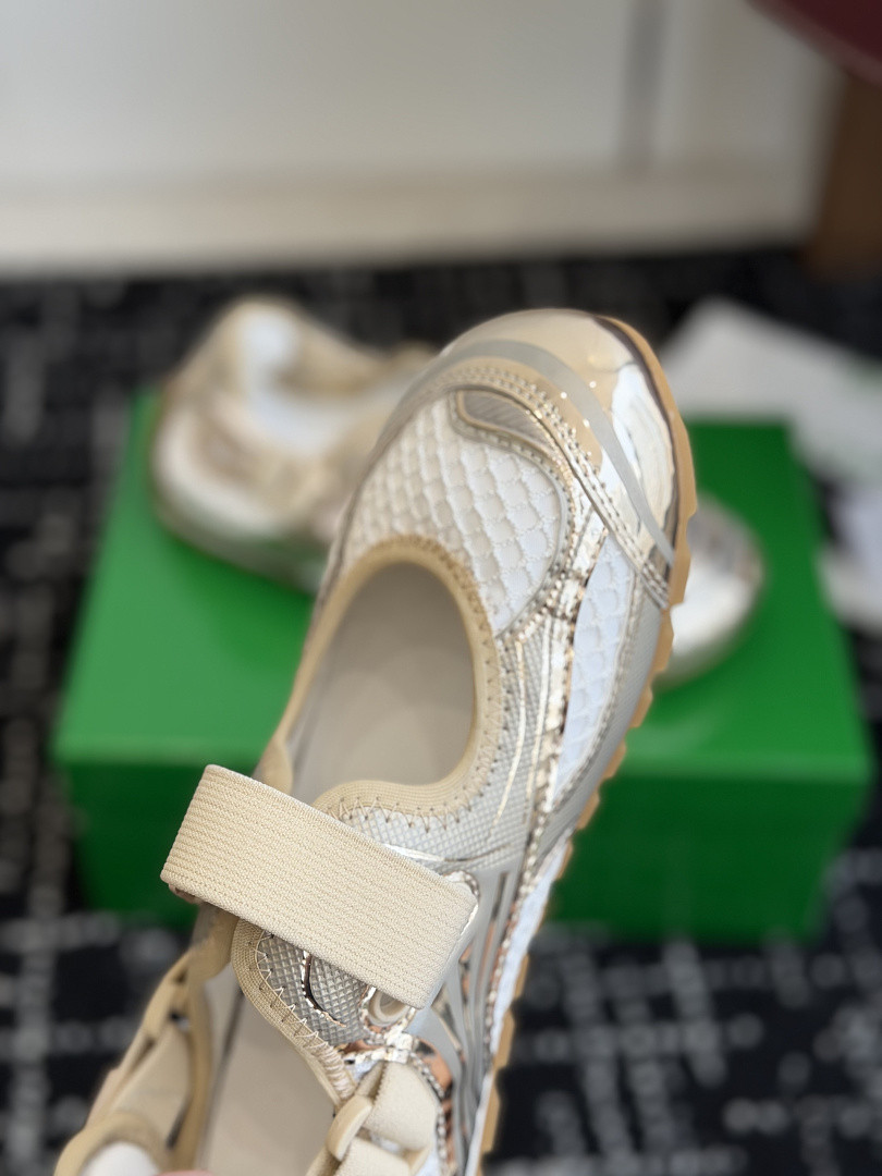 B0tt*ga Ven*ta Orbit Sneaker