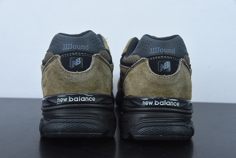 new balance sneaker