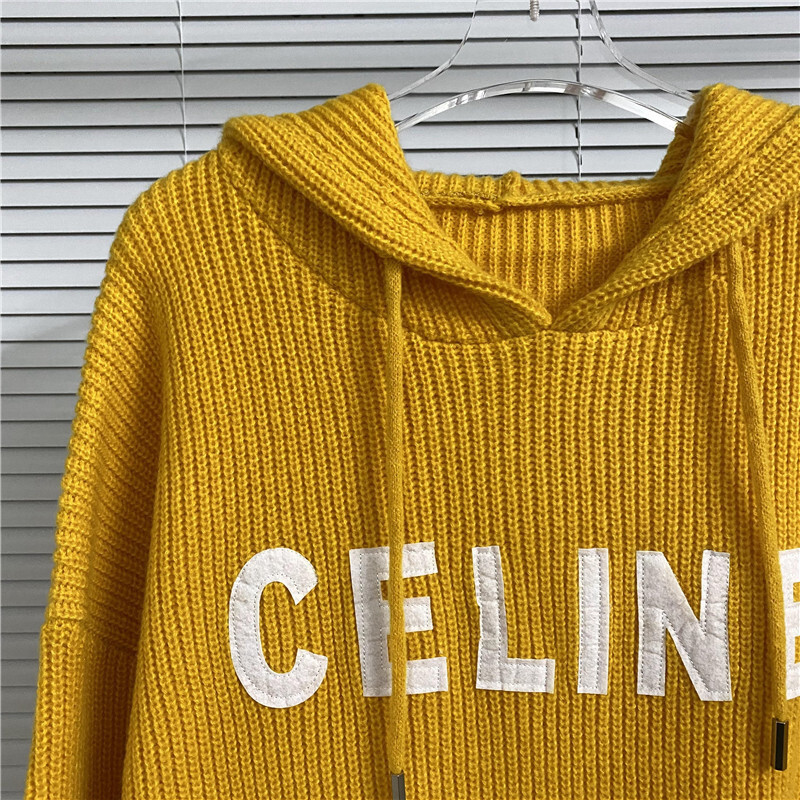 Ce1i*e clothes