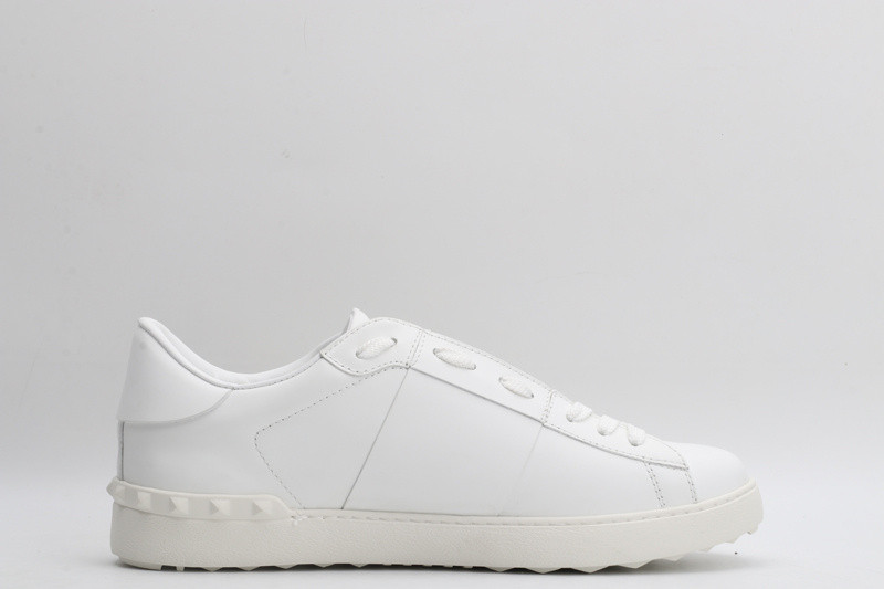 Va1e*ntin0 garavani sneaker