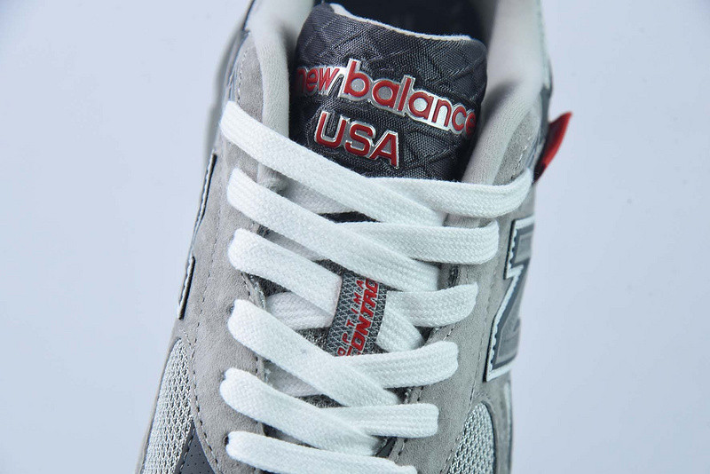 new balance sneaker