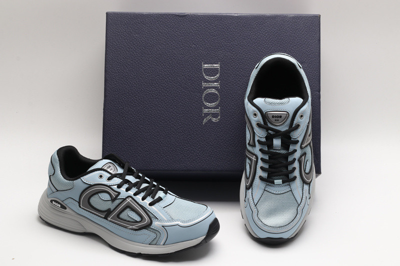 dio* sneaker