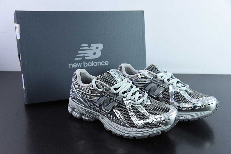 new balance sneaker