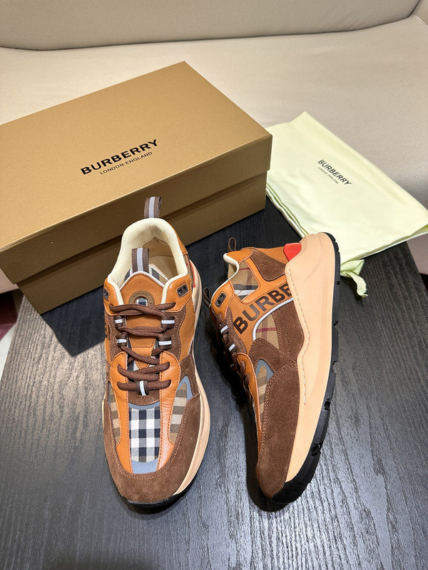 B**rry sneaker