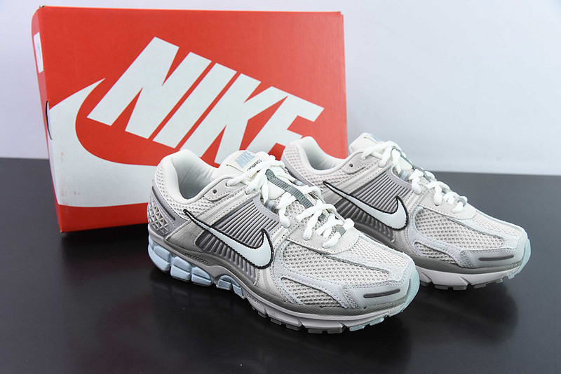 nike zoom vomero 5 light orewood brown fz3653-104