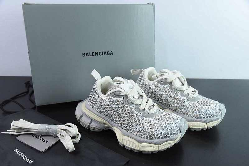 BC 3XL SNEAKER