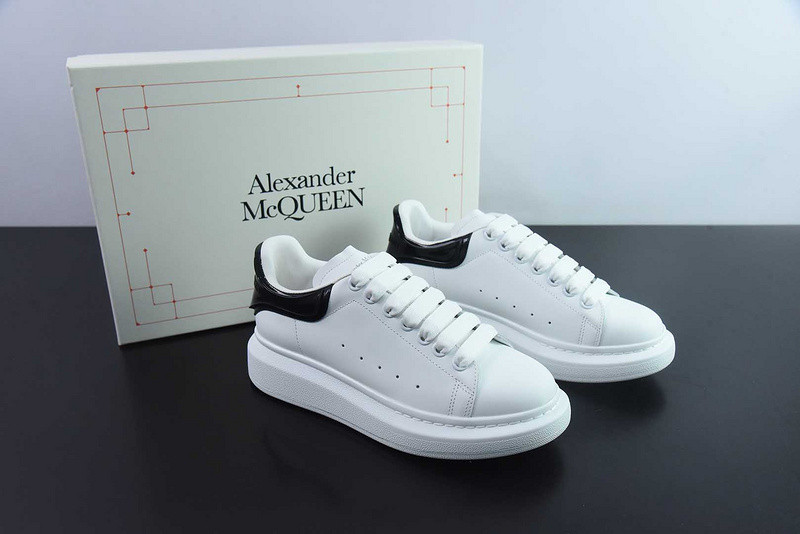 AlexER McEEN SNEAKERS