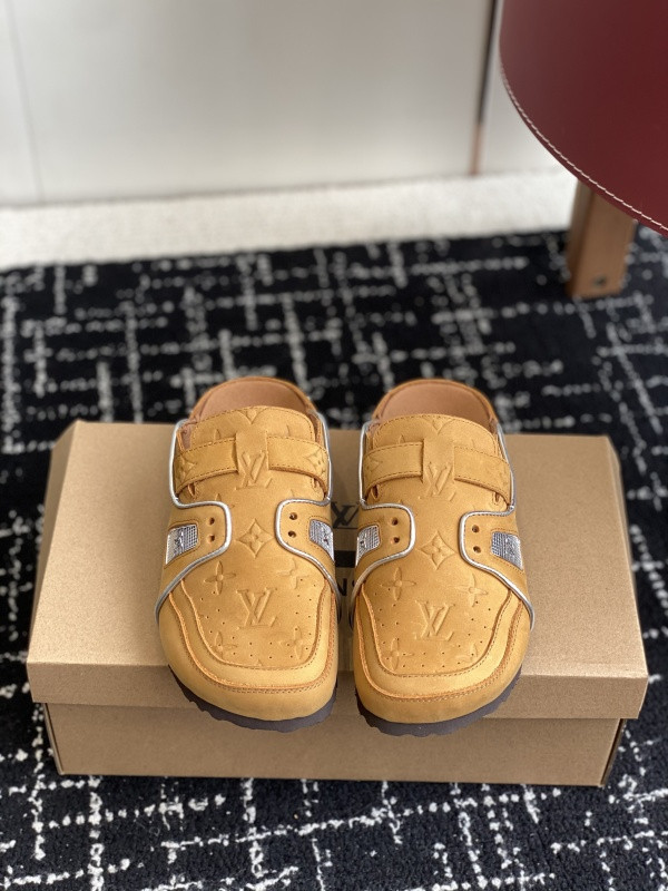 LVT SANDALS