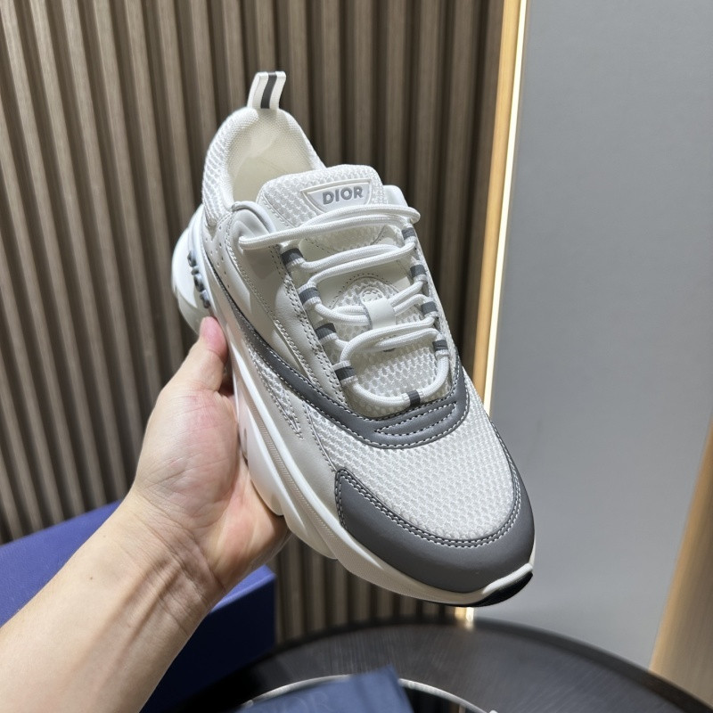 DIO* SNEAKER
