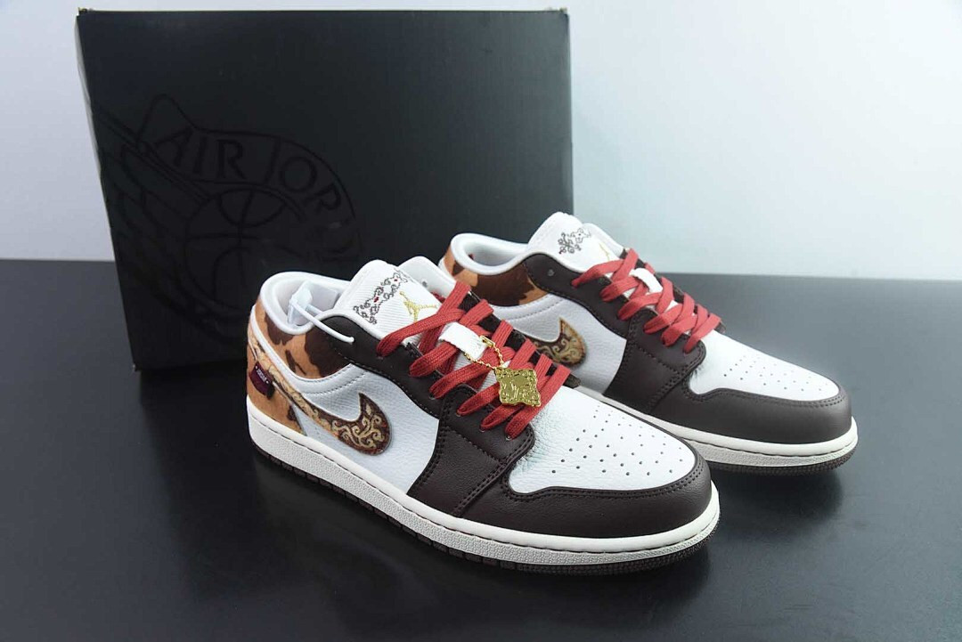 Air Jordan 1 Low SE