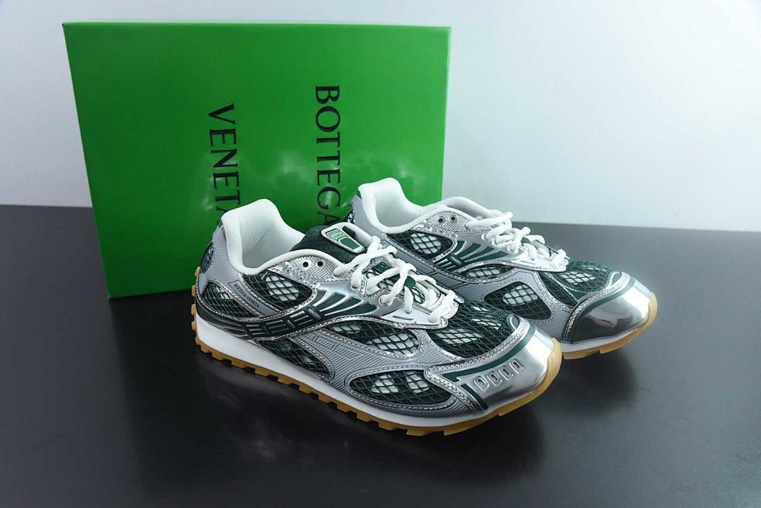 B0tt*ga Ven*ta Orbit Sneaker
