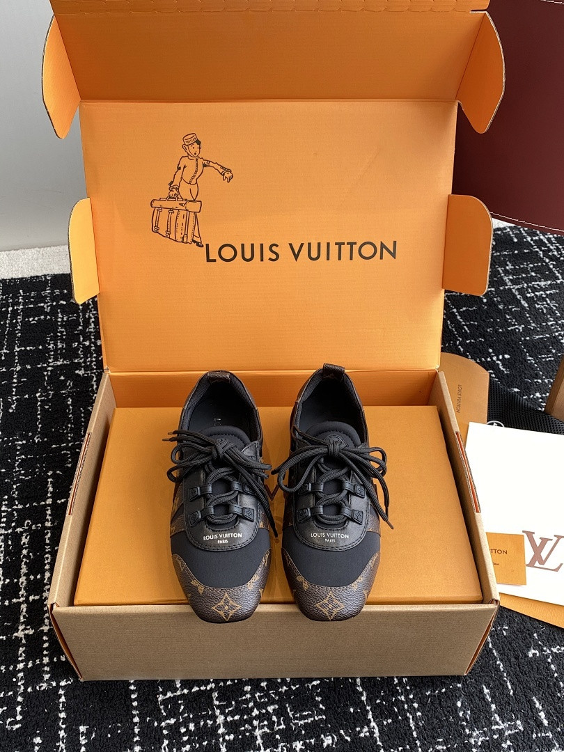 LVT SNEAKERS