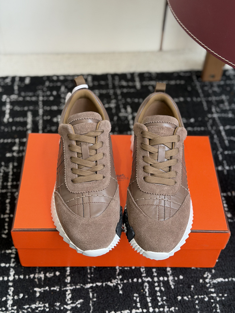H**me5 Sneaker