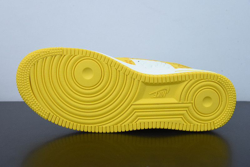 lvt x nike air force1