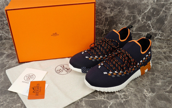 H**mes sneaker