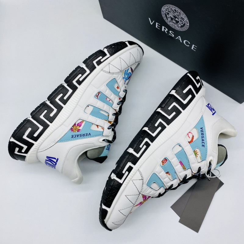 vs chain reaction sneakers