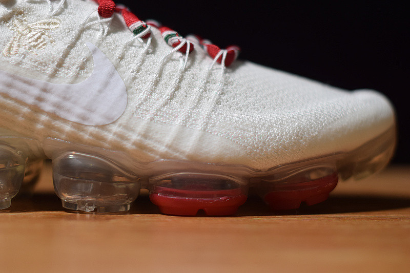 nike air vapormax flyknit white sail light bone ab3381-100