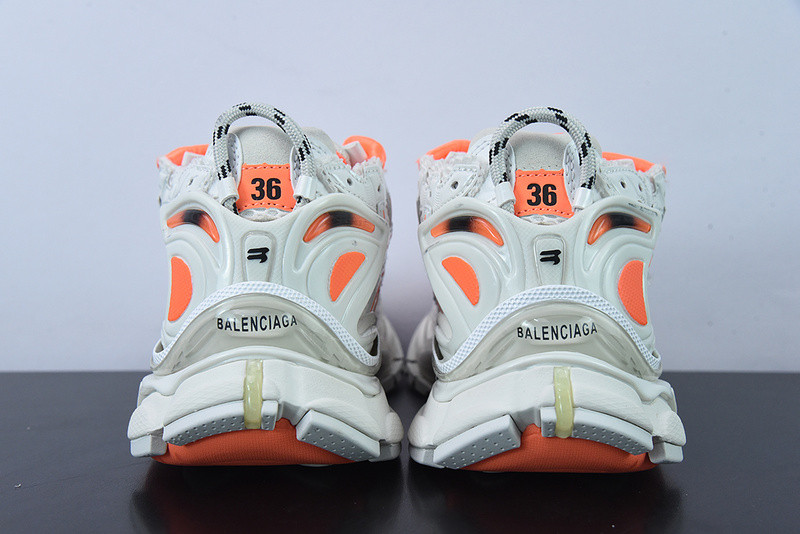 Ba*len*cia*ga runner sneaker