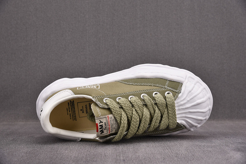 Ma*s*n mihara yasuhiro sneaker