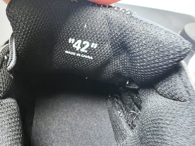 off white Be Right Back Sneakers New York