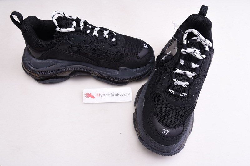 bc triple s trainer ‘all black distressed’’ 541624 w09o1 1000