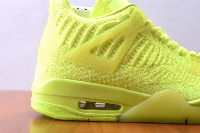air jordan 4 retro flyknit volt aq3559-700
