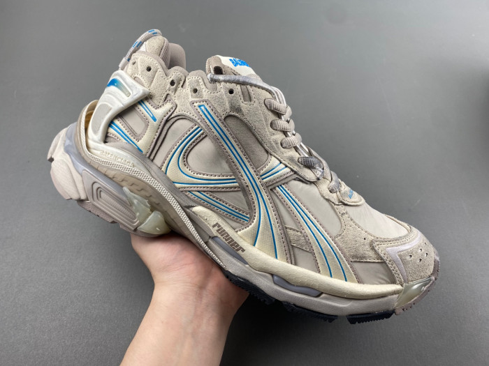 RUNNER SNEAKER RS110