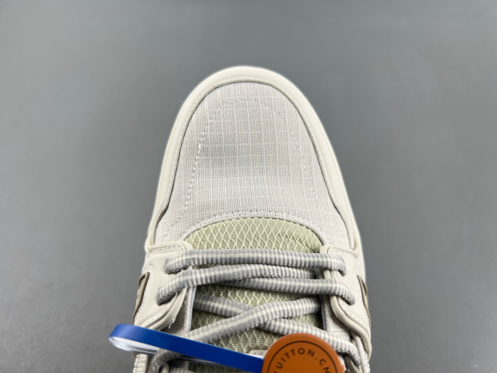 LV TRAINER SNEAKER LVT-000630