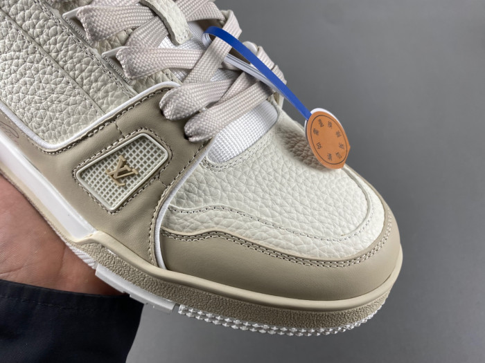 LV TRAINER SNEAKER LVT-000627