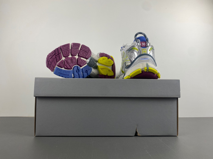 RUNNER SNEAKER RS103