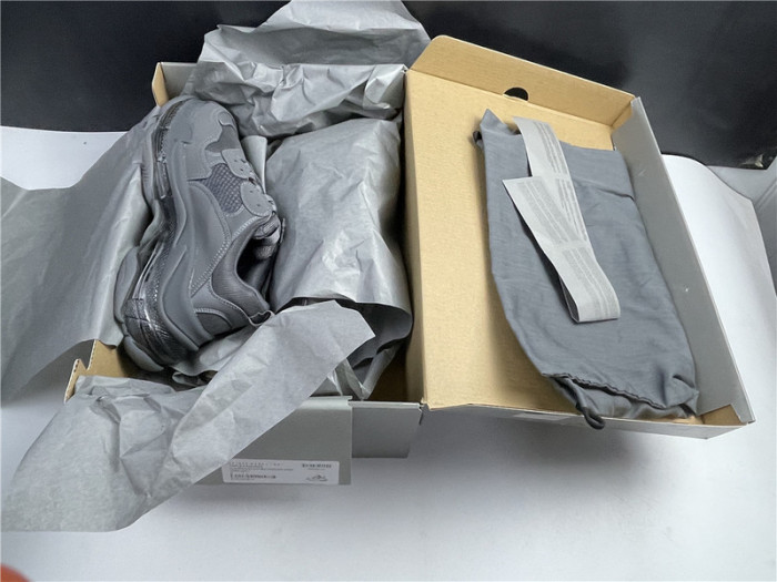 TRIPLES TRAINER SNEAKERS 2000028